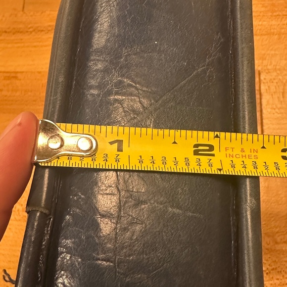 HOBO Cadence denim blue leather cross body / wristlet w/convertible straps - Picture 16 of 16